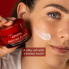 Load image into Gallery viewer, Apivita Beevine Elixir Light 50ml
